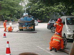 洁强市政管道疏通清淤现场